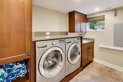 1311 E Woodford Place, Arlington Heights, IL 60004 - Photo 13