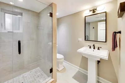 1311 E Woodford Place, Arlington Heights, IL 60004 - Photo 11