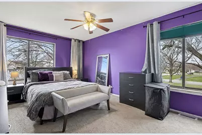 554 Alton Court, Carol Stream, IL 60188 - Photo 13