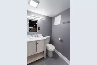 547 E 148th Place, Harvey, IL 60426 - Photo 9