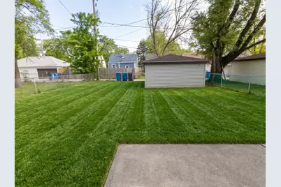 547 E 148th Place, Harvey, IL 60426 - Photo 33