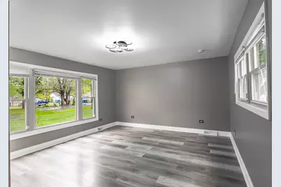 547 E 148th Place, Harvey, IL 60426 - Photo 11