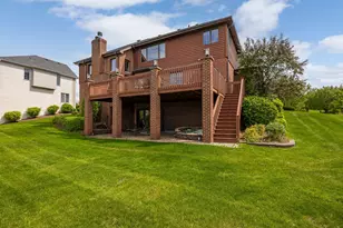 1045 Hilltop Dr, Lemont, IL 60439 - Photo 9