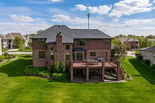 1045 Hilltop Dr, Lemont, IL 60439 - Photo 5
