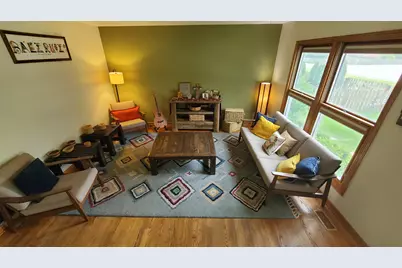 678 Ray Avenue, West Chicago, IL 60185 - Photo 7