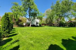 678 Ray Ave, West Chicago, IL 60185 - Photo 5