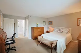 1 Bloomingdale Pl, Bloomingdale, IL 60108 - Photo 13
