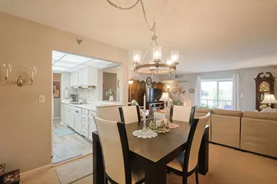 1 Bloomingdale Place #200, Bloomingdale, IL 60108 - Photo 9