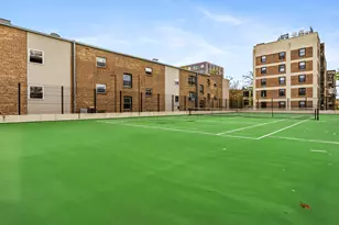 3930 N Pine Grove Ave, Chicago, IL 60613 - Photo 27