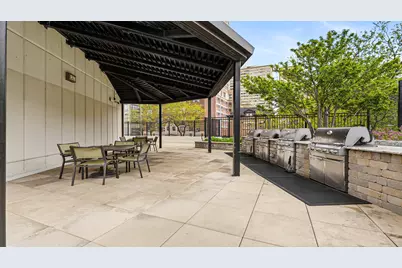 3930 N Pine Grove Avenue #1211, Chicago, IL 60613 - Photo 29