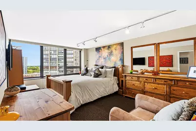 3930 N Pine Grove Avenue #1211, Chicago, IL 60613 - Photo 15