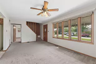 6854 Saratoga Dr, Bridgeview, IL 60455 - Photo 5