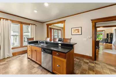 402 SE 2nd Avenue, Aledo, IL 61231 - Photo 7