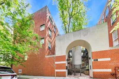 5400 S Hyde Park Boulevard #C12, Chicago, IL 60615 - Photo 1