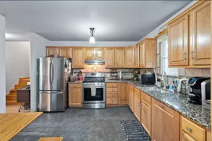 711 Osage St, Joliet, IL 60432 - Photo 9