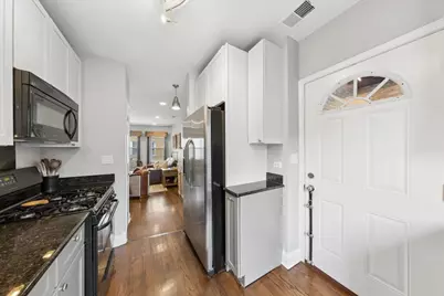 7409 N Hoyne Avenue #3, Chicago, IL 60645 - Photo 9
