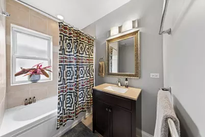 7409 N Hoyne Avenue #3, Chicago, IL 60645 - Photo 19