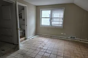 2012 Dobson St, Evanston, IL 60202 - Photo 13
