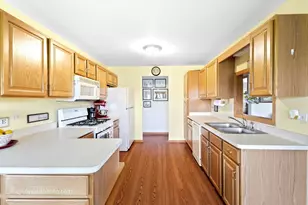 19423 Manchester Dr, Mokena, IL 60448 - Photo 7