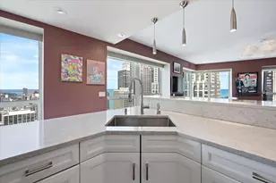 57 E Delaware Pl, Chicago, IL 60611 - Photo 13