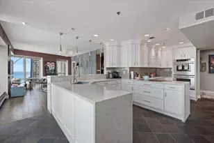 57 E Delaware Pl, Chicago, IL 60611 - Photo 11