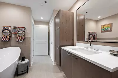 57 E Delaware Place #3804, Chicago, IL 60611 - Photo 19