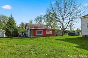 42169 N Lake Ave, Antioch, IL 60002 - Photo 23
