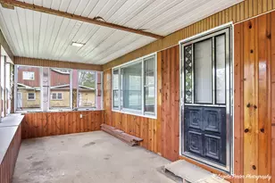 42169 N Lake Ave, Antioch, IL 60002 - Photo 5