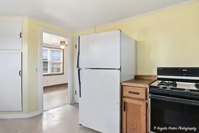 42169 N Lake Avenue, Antioch, IL 60002 - Photo 15