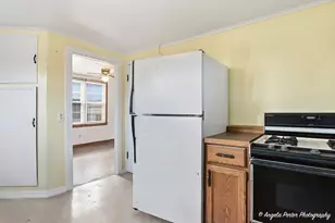 42169 N Lake Ave, Antioch, IL 60002 - Photo 15