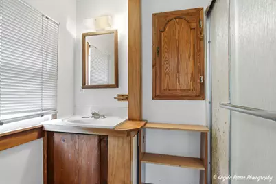 42169 N Lake Avenue, Antioch, IL 60002 - Photo 9