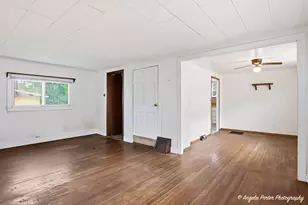 42169 N Lake Ave, Antioch, IL 60002 - Photo 7