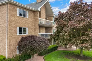 7809 Bristol Park Dr, Tinley Park, IL 60477 - Photo 33