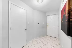7809 Bristol Park Dr, Tinley Park, IL 60477 - Photo 3