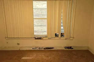 7627 S Bennett Ave, Chicago, IL 60649 - Photo 7