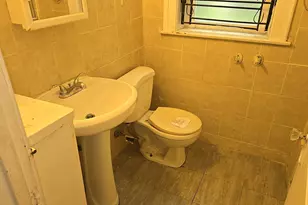 7627 S Bennett Ave, Chicago, IL 60649 - Photo 9