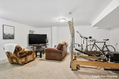 2323 Oxhill Court, Schaumburg, IL 60194 - Photo 17