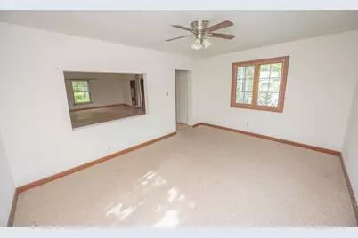 21860 W Il-113 Highway, Custer Park, IL 60481 - Photo 7