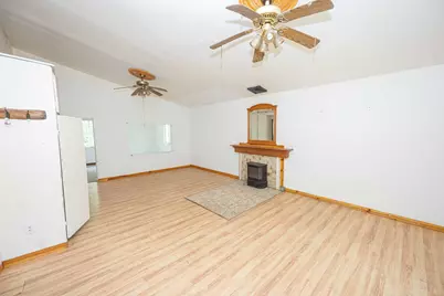 21860 W Il-113 Highway, Custer Park, IL 60481 - Photo 5