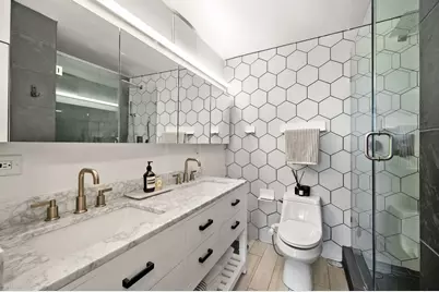 320 W Oakdale Avenue #702, Chicago, IL 60657 - Photo 15