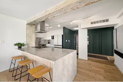 320 W Oakdale Avenue #702, Chicago, IL 60657 - Photo 11