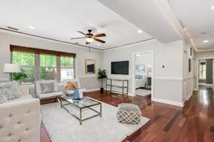 4650 N Karlov Ave, Chicago, IL 60630 - Photo 3