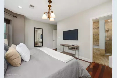 4650 N Karlov Avenue #2, Chicago, IL 60630 - Photo 11