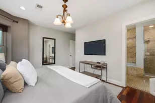 4650 N Karlov Ave, Chicago, IL 60630 - Photo 11