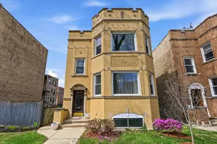 6710 N Artesian Ave, Chicago, IL 60645 - Photo 1