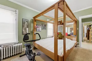 6710 N Artesian Ave, Chicago, IL 60645 - Photo 23