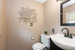 616 Grace Ln, Schaumburg, IL 60193 - Photo 19