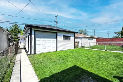 6212 S Mulligan Avenue, Chicago, IL 60638 - Photo 3