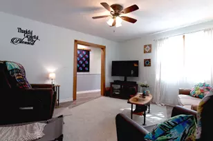 218 W South St, Dwight, IL 60420 - Photo 9