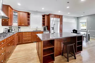 4757 N Linder Ave, Chicago, IL 60630 - Photo 9